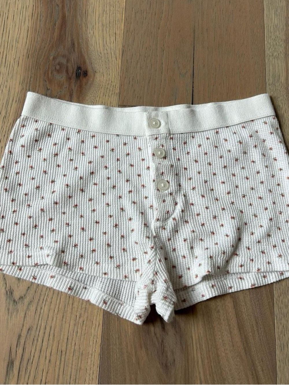 Brandy Melville Cream Waffle Knit Shorts with Rust Dot Accent